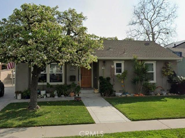 House for sale in Long Beach, California