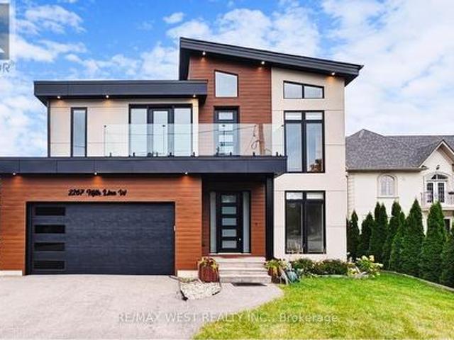 House for sale in Mississauga, Ontario
