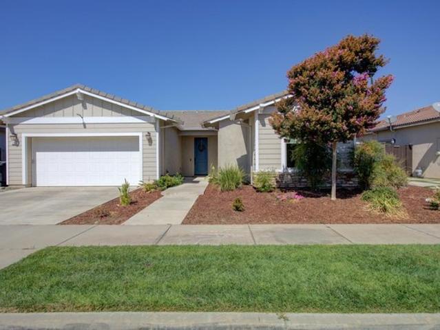 House for sale in Oakdale, Stanislaus County