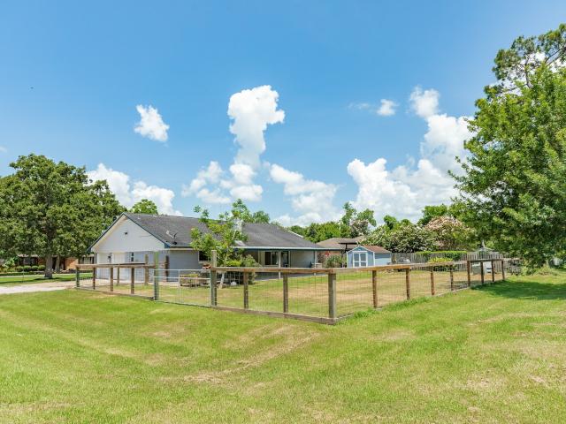 House for sale in Brazoria, Texas