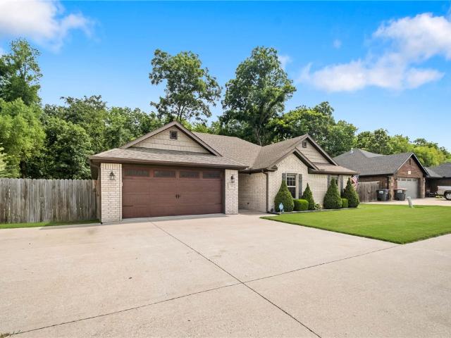 House for sale in Ark