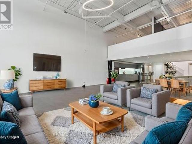 Condo for sale in Woburn, Ontario