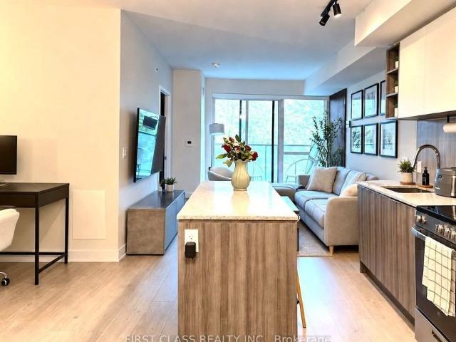 House for rent in York Centre, Toronto