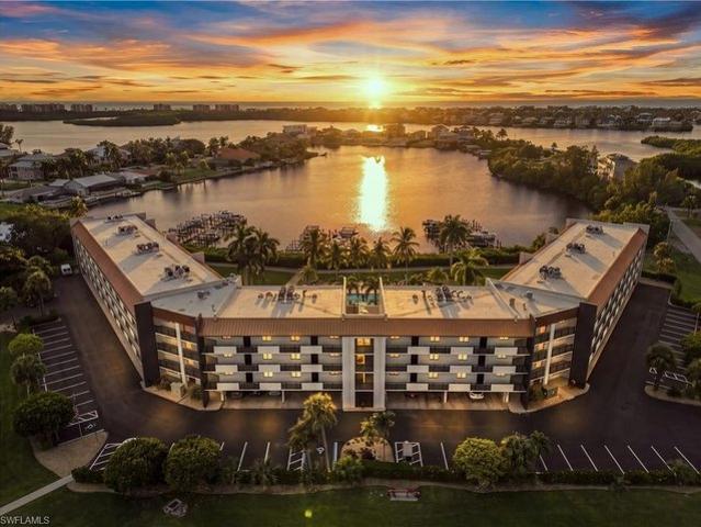 Condo for sale in Bonita Springs, Florida