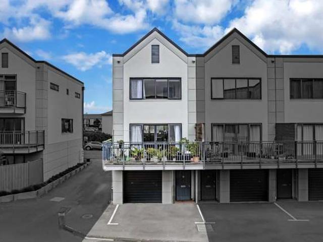 Apartment for sale in New Lynn