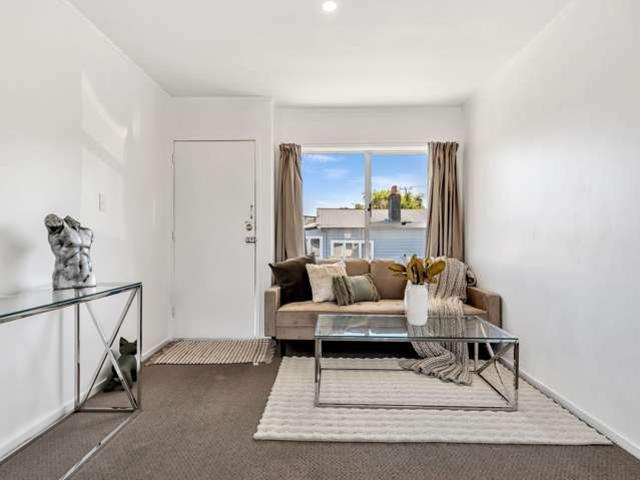 Apartment for sale in New Lynn