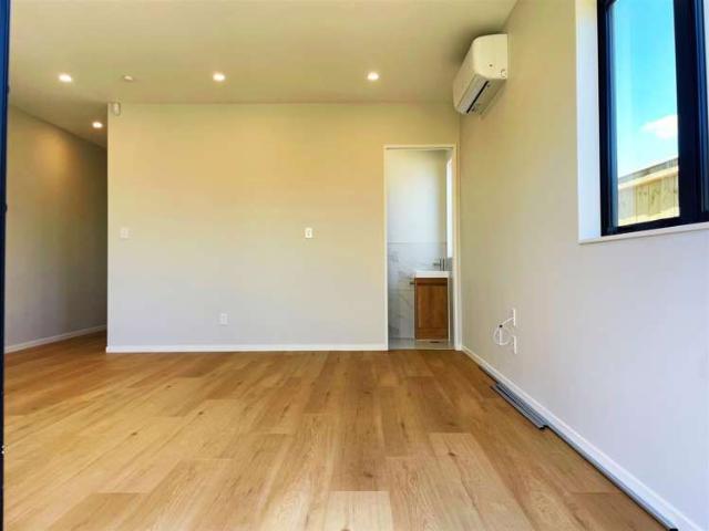 House for sale in Papakura