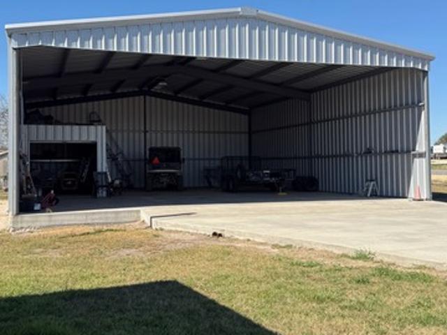 House for sale in Karnes City, Texas