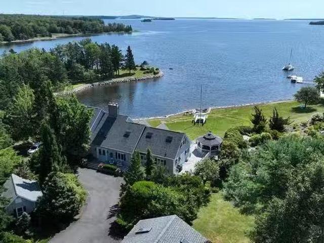 House for sale in Nova Scotia