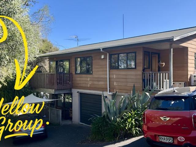 House for rent in Waiake, Hibiscus and Bays