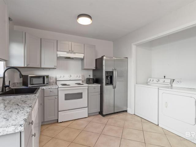 House for sale in Gulf Shores, Alabama