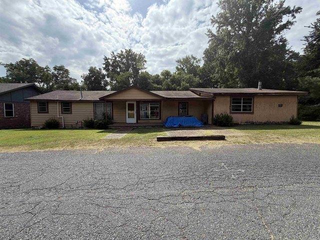 House for sale in Ark