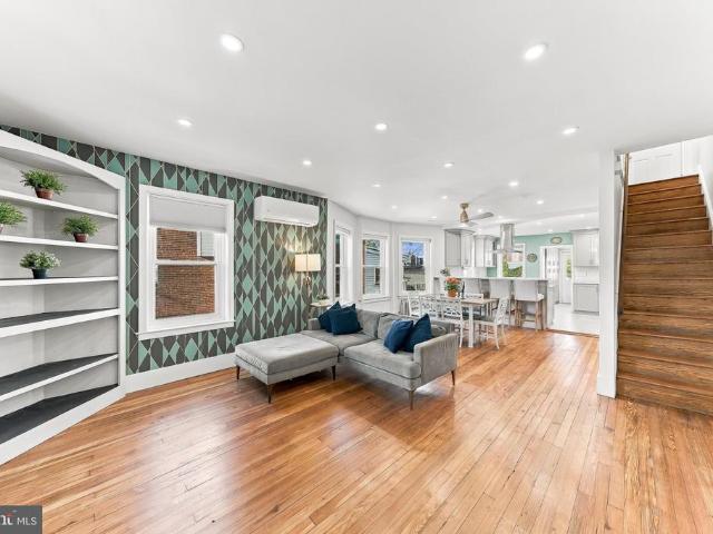 Townhouse for sale in Ardmore, Lower Merion Township