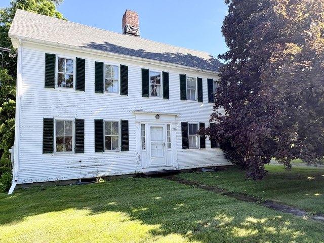 House for sale in Damariscotta, Maine