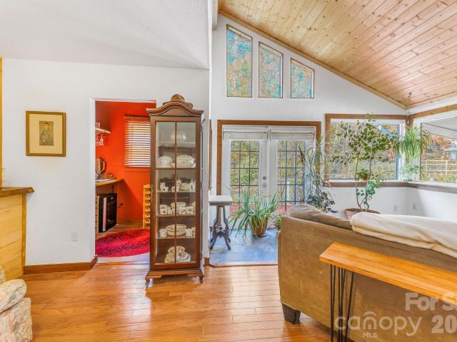 House for sale in Yancey, North Carolina