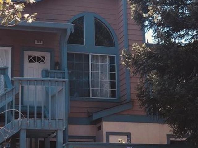 Condo for sale in Hercules, California