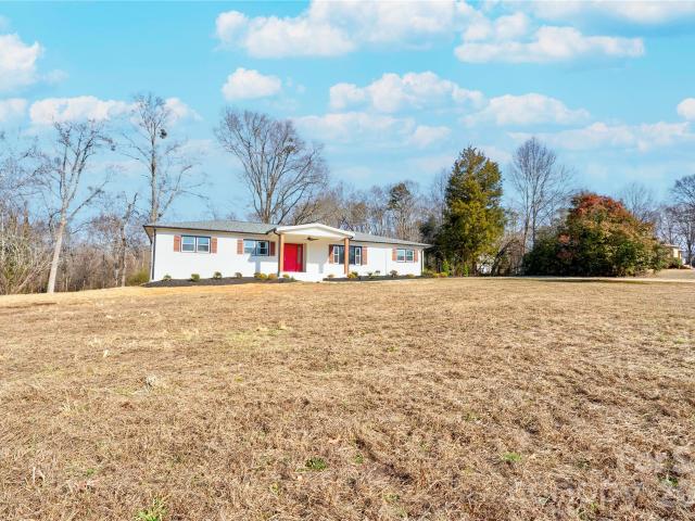 House for sale in Grover, North Carolina