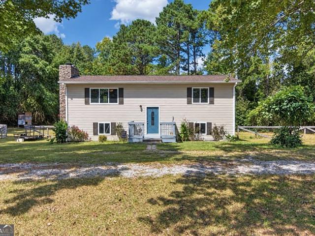 House for sale in Moreland, Coweta County