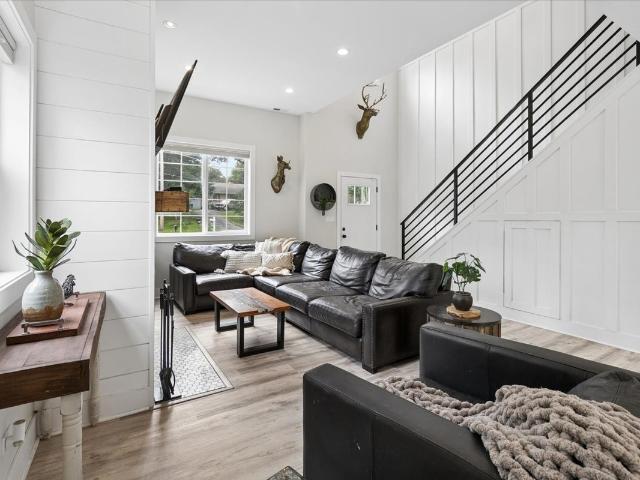 House for sale in Lake Bluff, Lake County