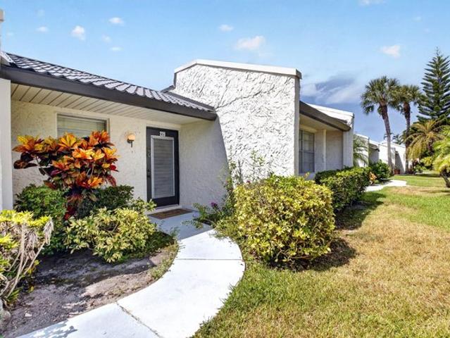 Condo for sale in West Palm Beach, Florida