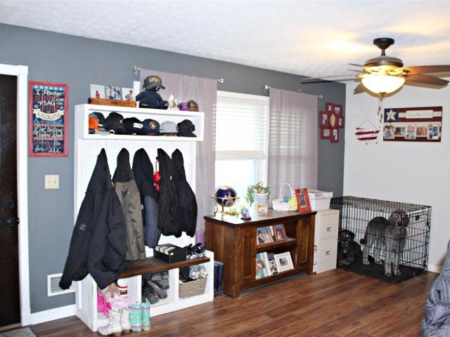 House for sale in Oakland, Kentucky