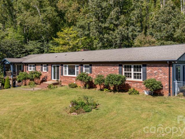 House for sale in Asheville, Buncombe County