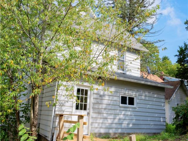 House for sale in Butler, Butler County