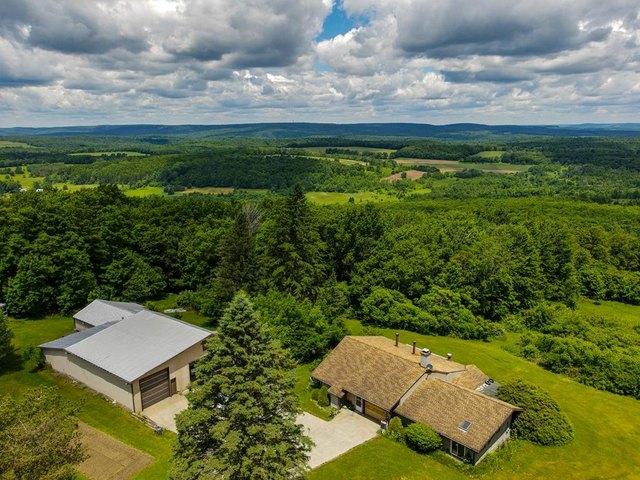 House for sale in Genesee, Pennsylvania