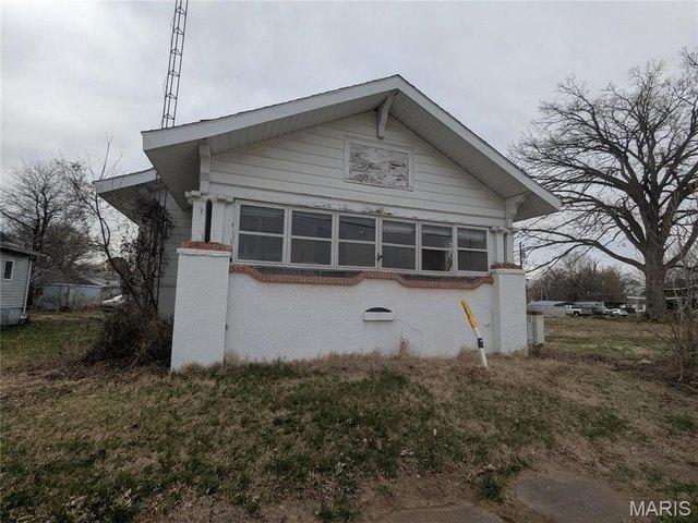 House for sale in Centralia, Illinois