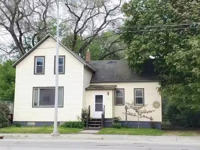 House for sale in Alpena