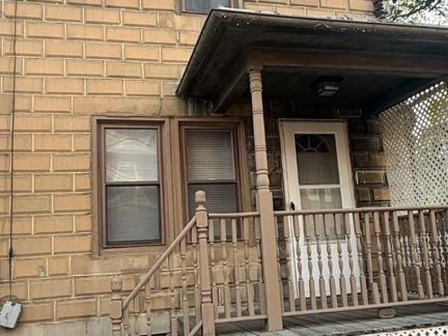 Townhouse for sale in Falling Waters, West Virginia