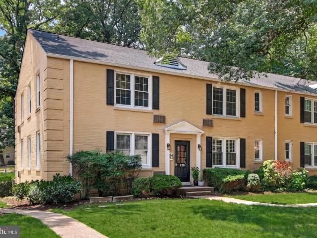 Condo for sale in Virginia
