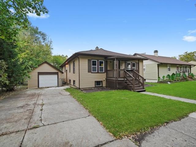 House for sale in Westmont, Illinois