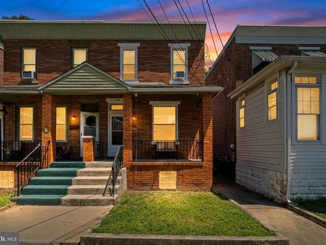 Townhouse for sale in Oaklyn, New Jersey