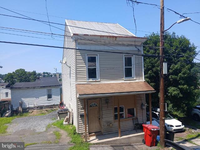 House for sale in Bunker Hill, Pottsville