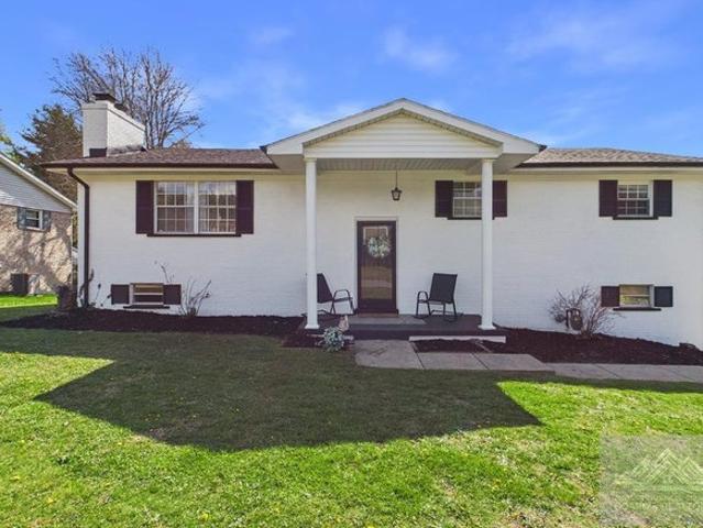 House for sale in Beckley, West Virginia