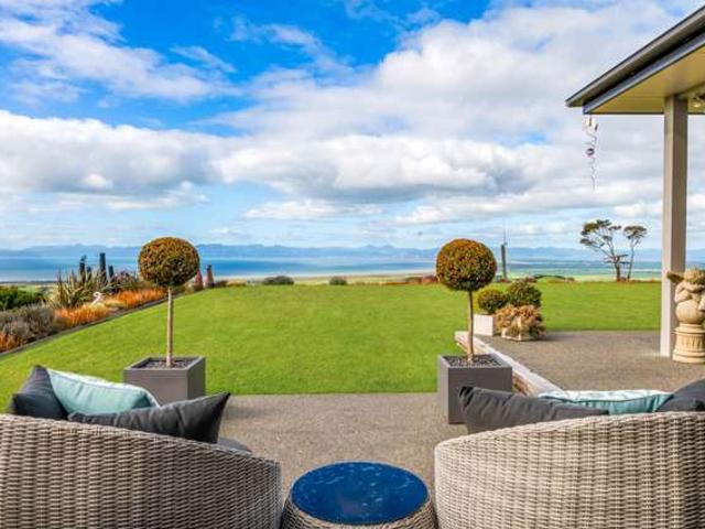 Property for sale in Auckland, Oroua County