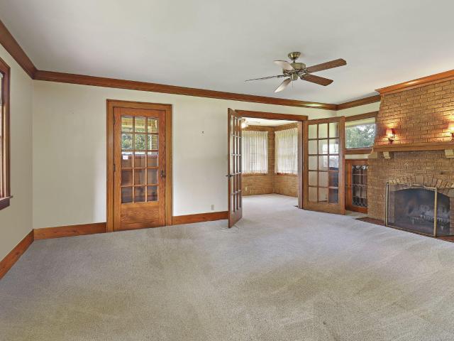 House for sale in Silver Lake, Salem
