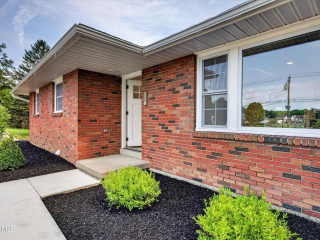 House for sale in Wynantskill, New York