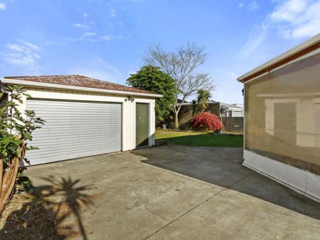 House for sale in Days Bay, Wellington