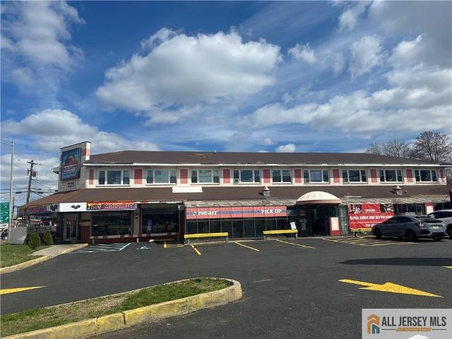 Commercial for sale in Edison, New Jersey