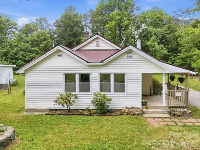 House for sale in Black Mountain, North Carolina