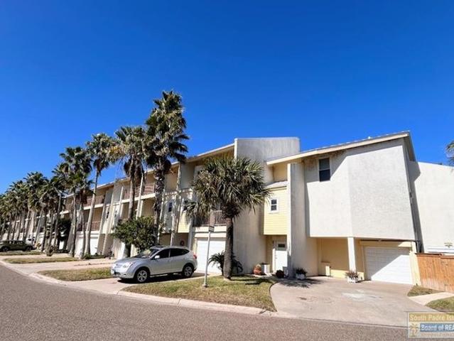 Townhouse for sale in Cameron, Texas