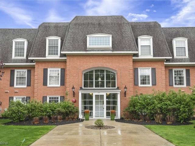 Condo for sale in Rocky River, Ohio