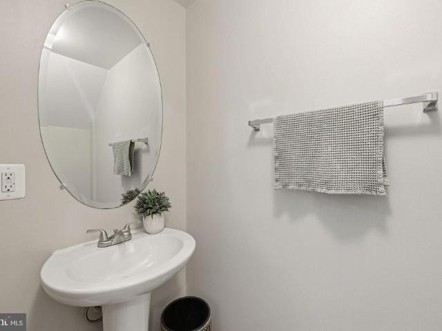 Townhouse for sale in California, Maryland