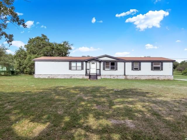 House for sale in Atascosa, Texas