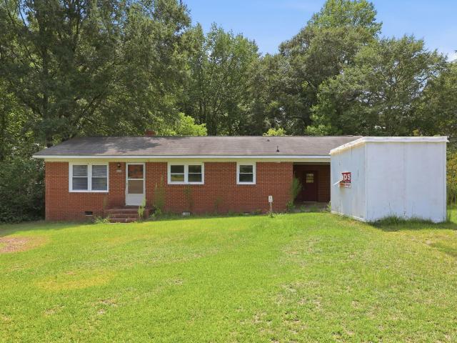 House for sale in Sanford, North Carolina