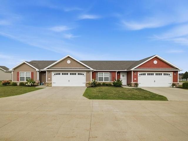 Condo for sale in Ontario, Ohio