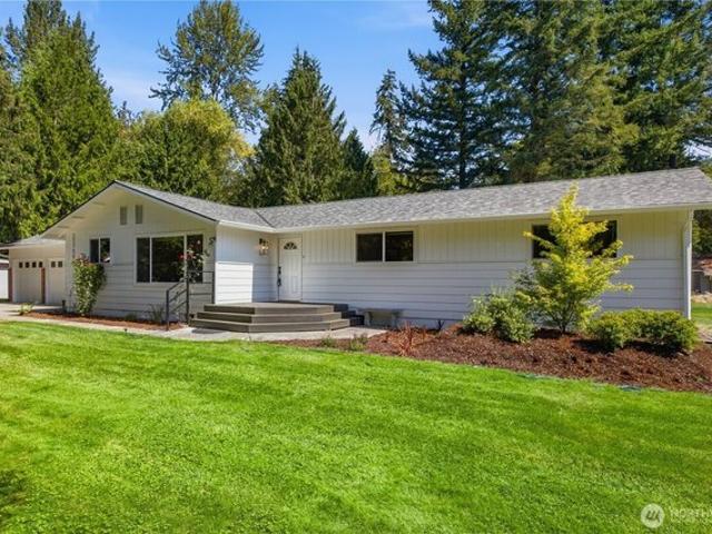 House for sale in Maple Valley, Washington