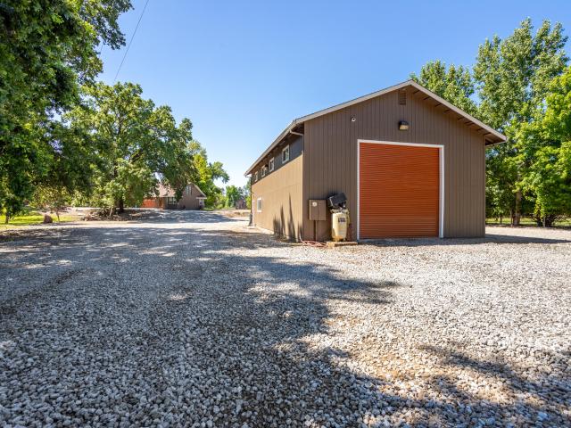 House for sale in Shasta, California